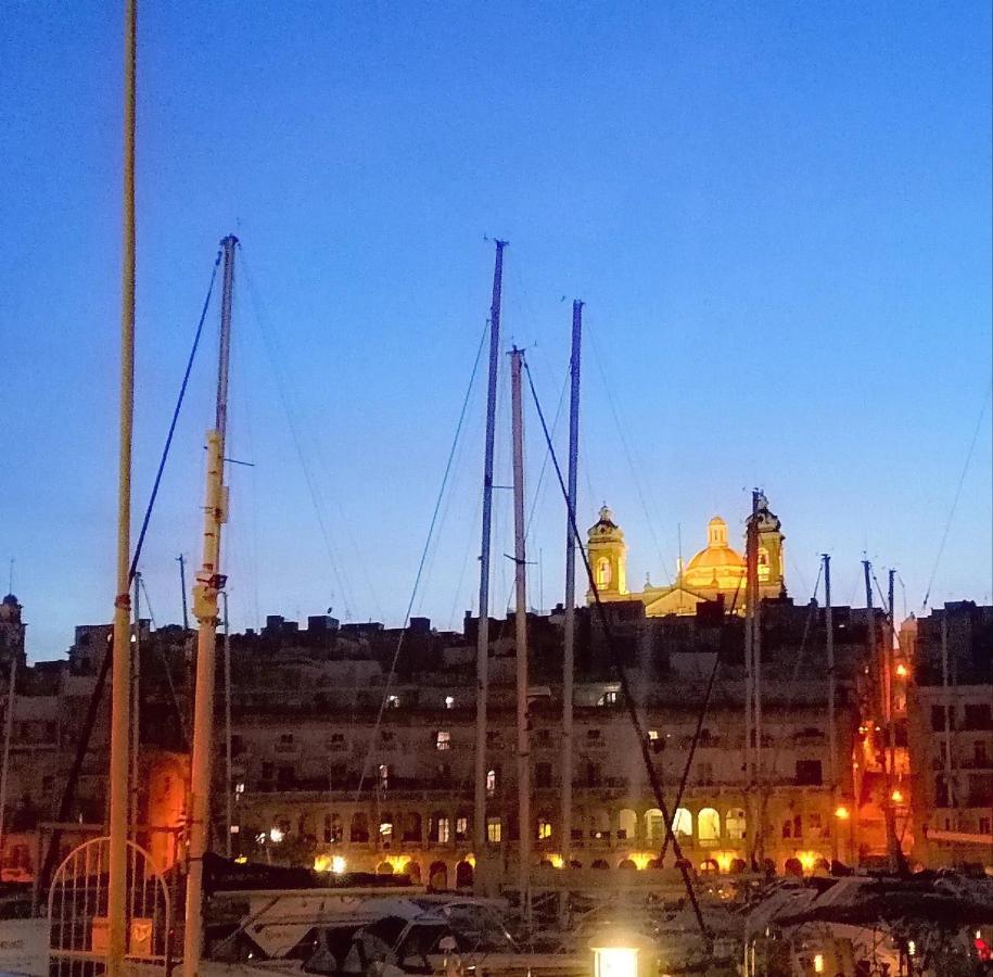 Modern Apt Kalkara Seafront! Exteriör bild