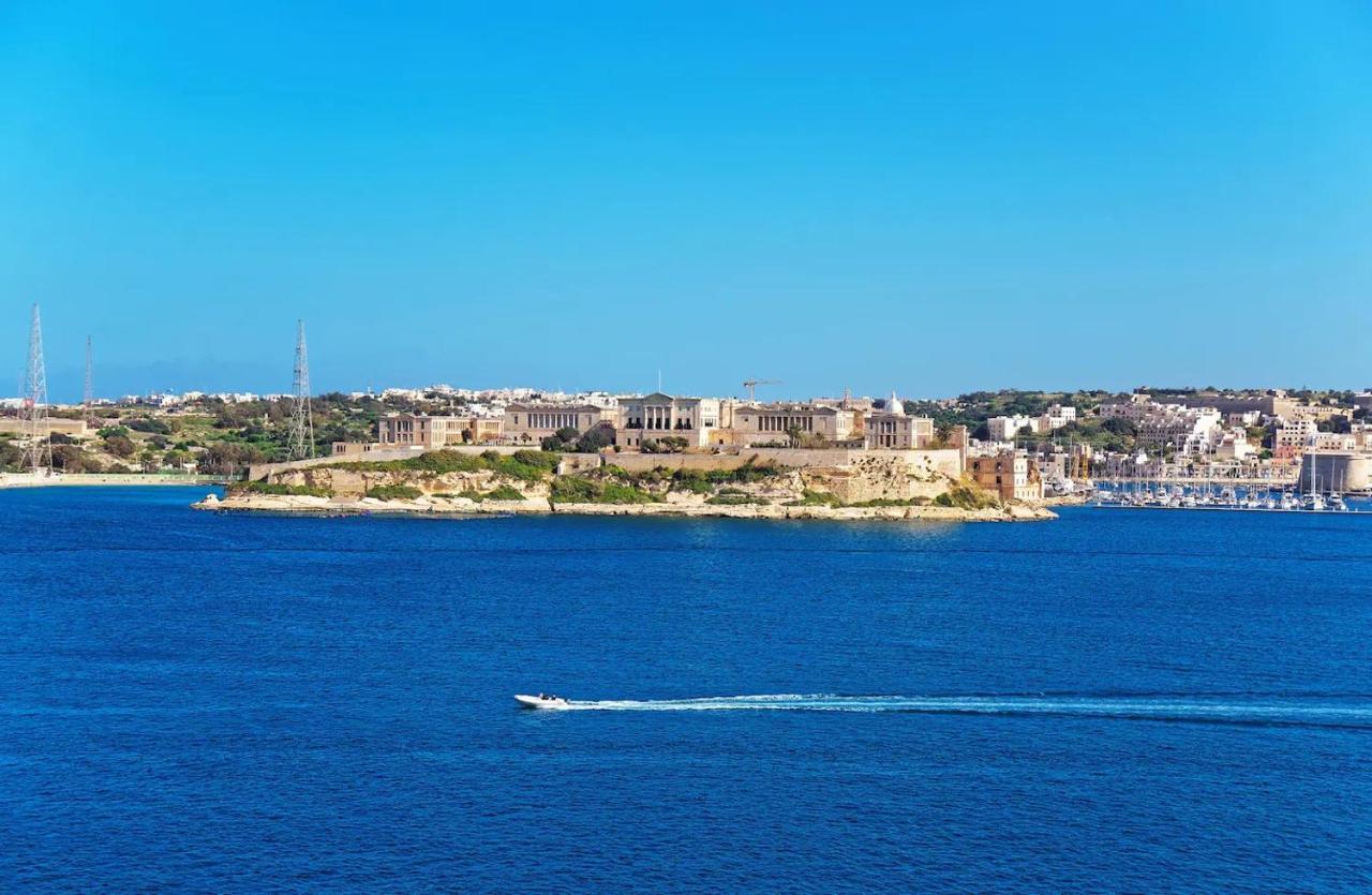Modern Apt Kalkara Seafront! Exteriör bild